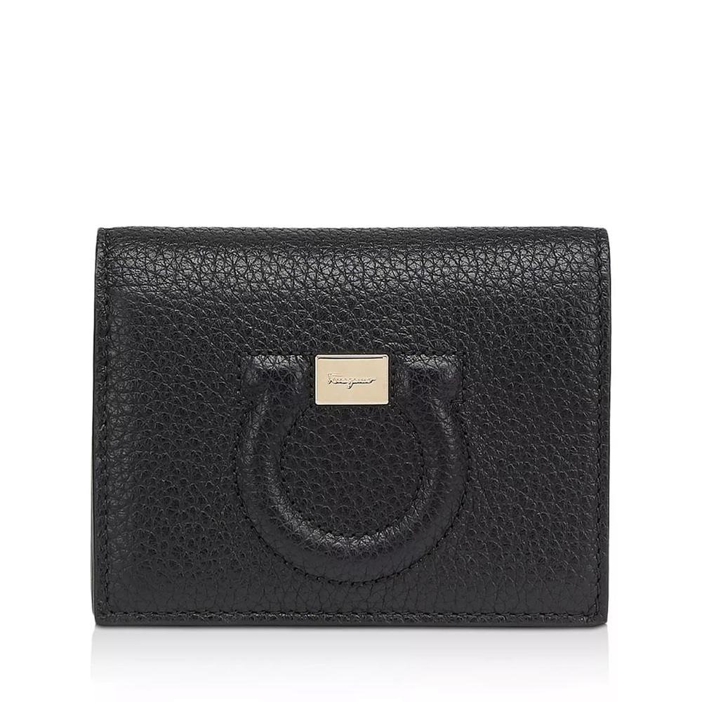 🔥SOLD🔥 Salvatore Ferragamo Classic Women's wallet NIB - 🔥SOLD🔥